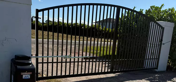 Driveway Fence Repair Pickering